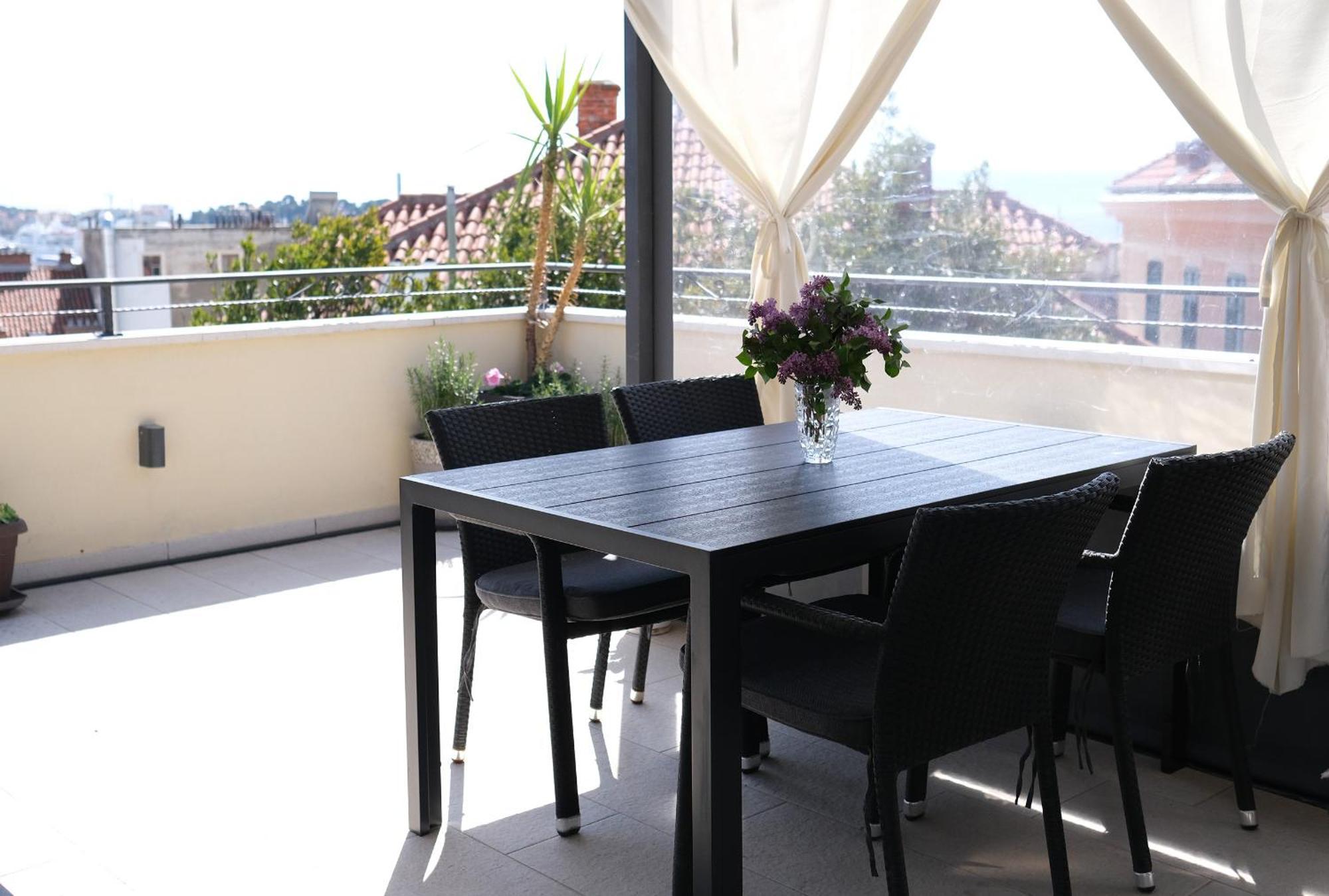 Prime Location Penthouse Apt With A Large Terrace Split Luaran gambar
