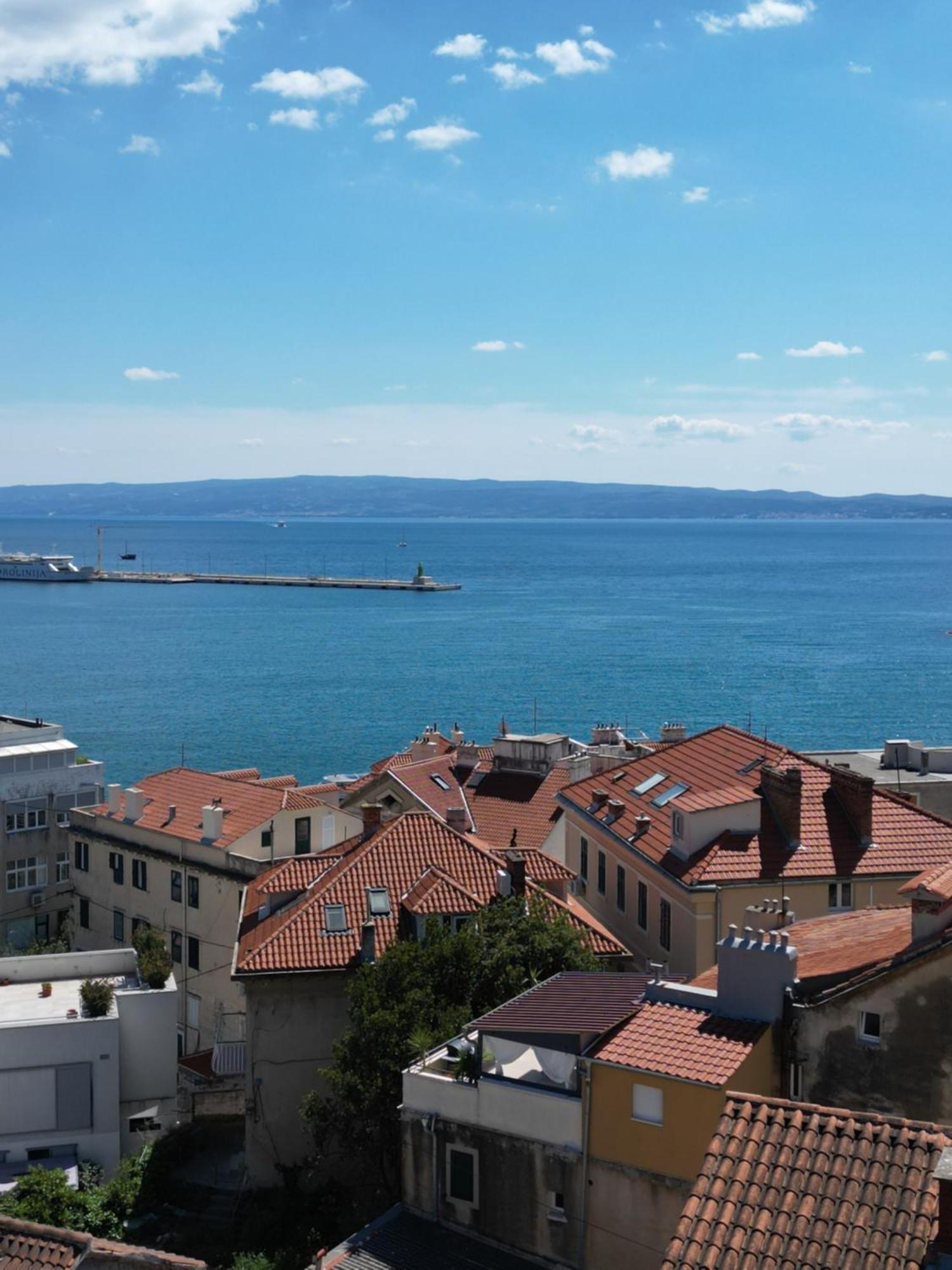 Prime Location Penthouse Apt With A Large Terrace Split Luaran gambar